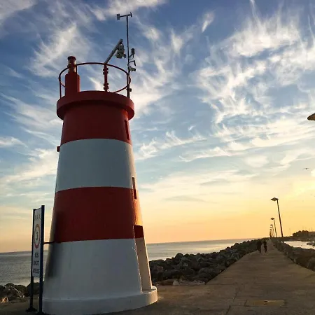 Oasis - Farol Do Mar Σεσίμπρα
