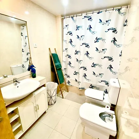 Oasis - Farol Do Mar