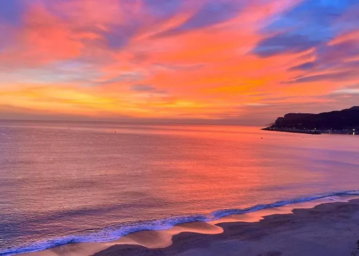 Oasis - Farol Do Mar Σεσίμπρα