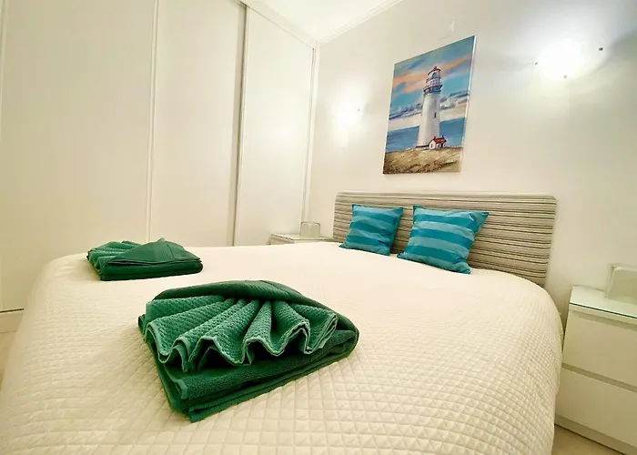 Oasis - Farol Do Mar